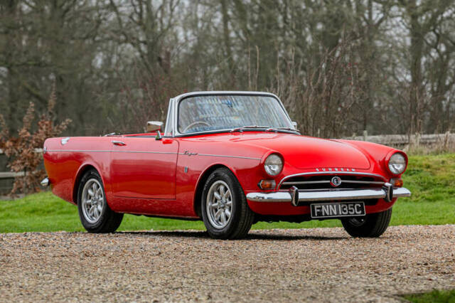 Image 1/34 of Sunbeam Tiger Mk I (1965)