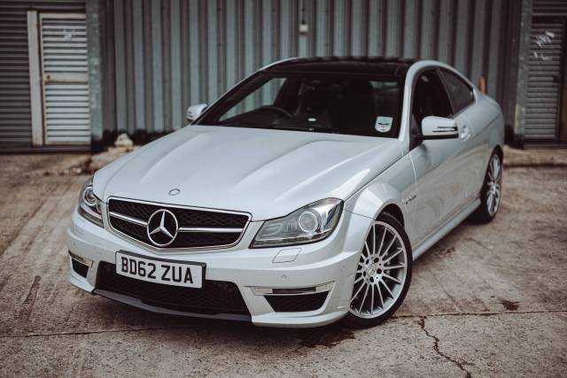 Imagen 1/8 de Mercedes-Benz C 63 AMG (2013)