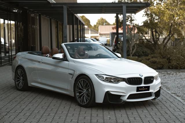Image 1/33 de BMW M4 Competition (2017)