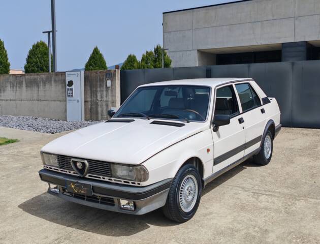 Bild 1/34 von Alfa Romeo Giulietta 1.6 (1983)