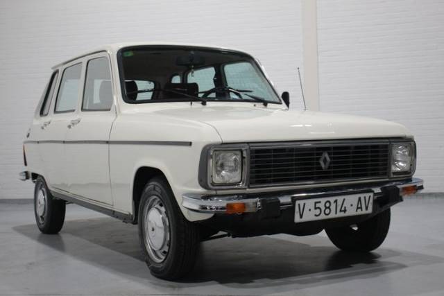Image 1/9 of Renault R 6 GTL (1980)