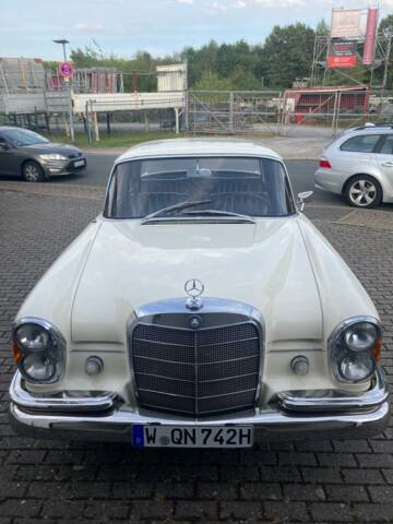 Image 1/5 of Mercedes-Benz 220 S b (1963)