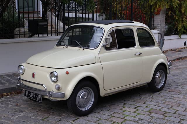 Image 1/24 of FIAT 500 L (1971)