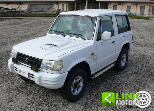Image 1/22 of Hyundai Galloper Wagon 2.5 TDI (1998)