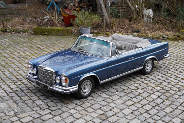 Image 1/18 of Mercedes-Benz 280 SE 3,5 (1970)