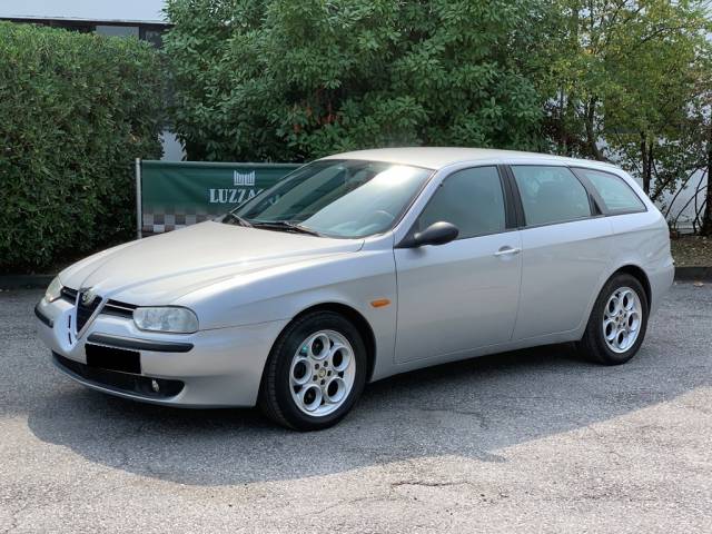 Afbeelding 1/30 van Alfa Romeo 156 2.5 V6 Sportwagon (1997)