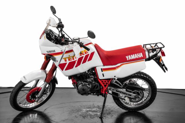 Imagen 1/24 de Yamaha DUMMY (1990)
