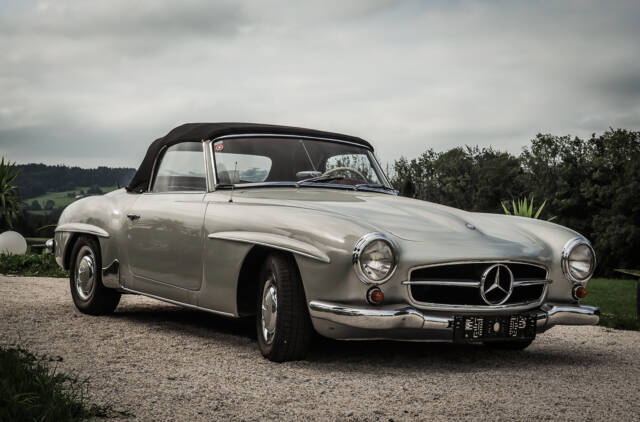 Afbeelding 1/9 van Mercedes-Benz 190 SL (1963)