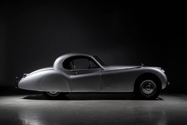 Bild 1/46 von Jaguar XK 120 FHC (1952)
