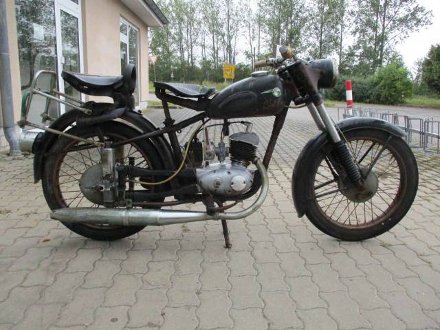 Bild 1/15 von MZ DUMMY (1959)
