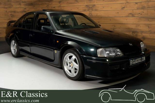 Image 1/19 of Lotus Carlton (1991)