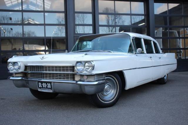 Image 1/9 de Cadillac 75 Fleetwood (1963)