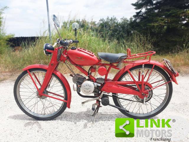 Image 1/9 of Moto Guzzi DUMMY (1952)