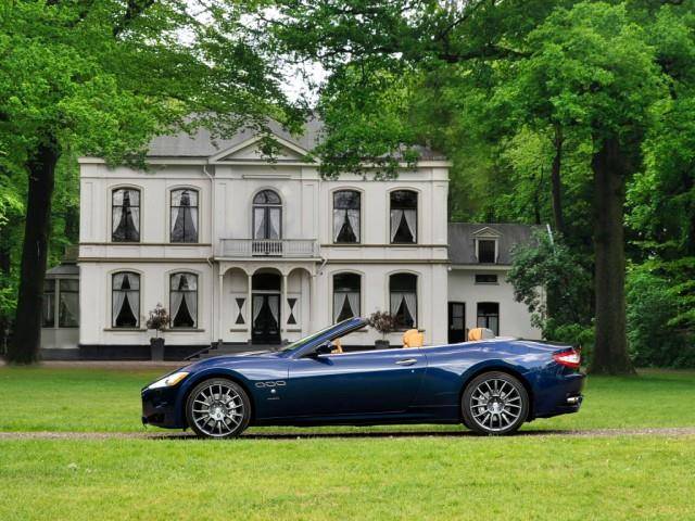 Bild 1/30 von Maserati GranCabrio 4.7 (2010)