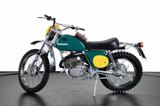 Immagine 1/32 di KTM DUMMY (1972)
