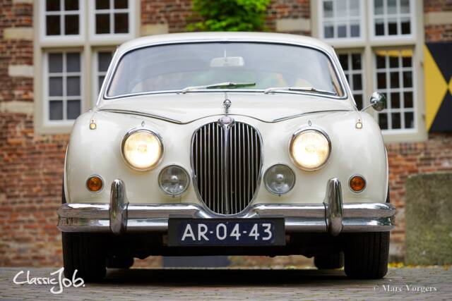 Bild 1/46 von Jaguar Mk II 3.8 (1962)