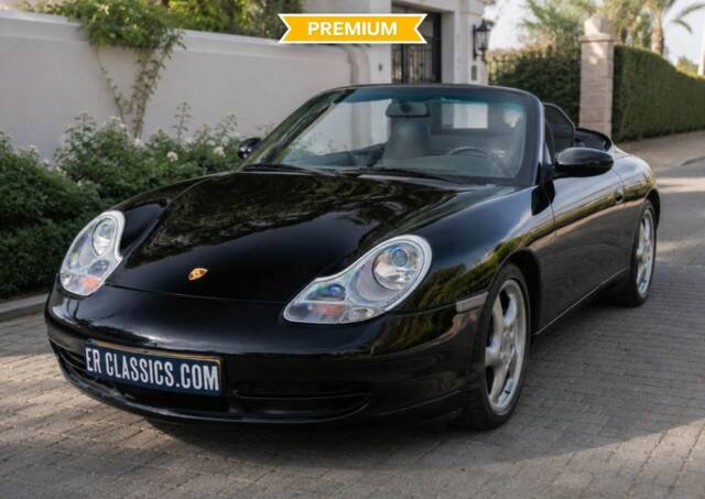 Image 1/8 de Porsche 911 Carrera (2001)