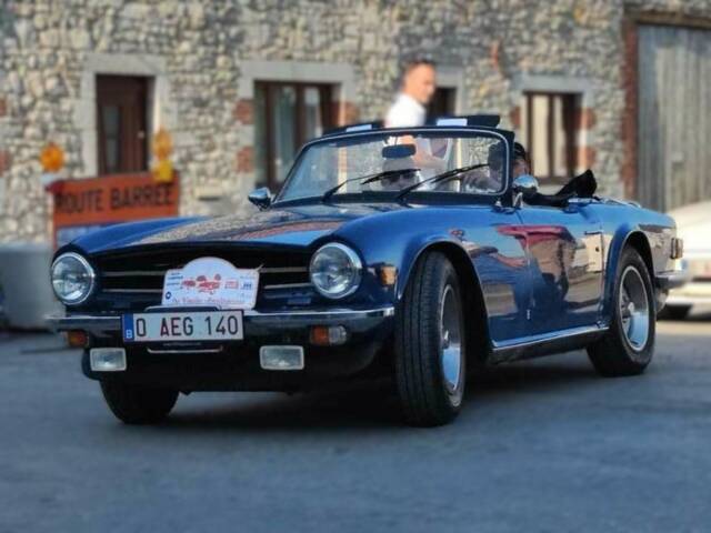 Image 1/8 of Triumph TR 6 (1976)