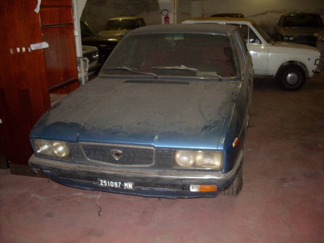 Image 1/4 of Lancia Gamma 2000 (1977)