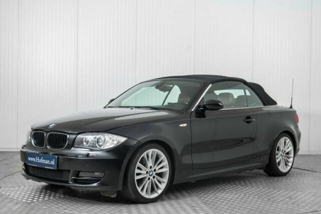 Image 1/19 of BMW 120i (2008)