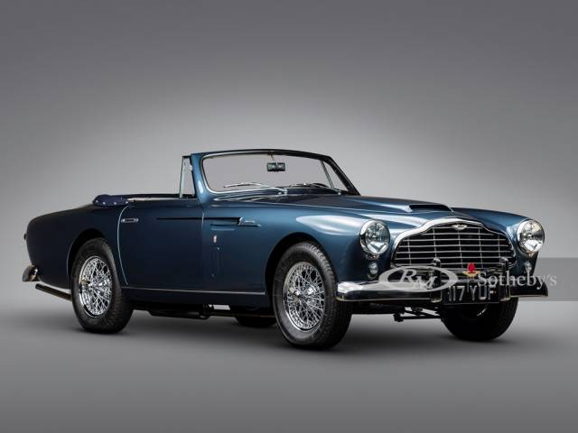 Image 1/35 of Aston Martin DB 2&#x2F;4 Mk I DHC (1954)