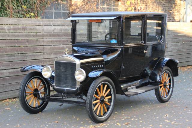 Immagine 1/15 di Ford Model T (1924)