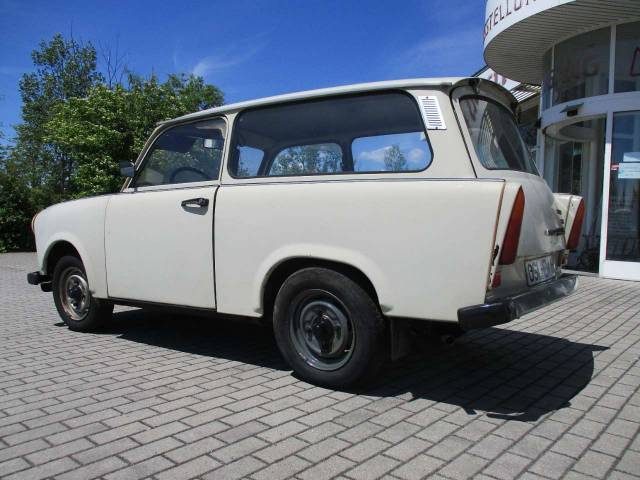 Image 1/37 of Trabant 601 Universal (1985)