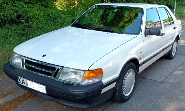 Image 1/12 de Saab 9000 (1990)