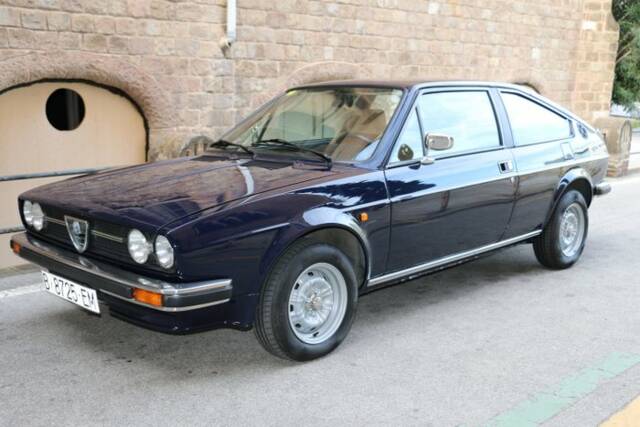 Image 1/7 of Alfa Romeo Alfasud 1.5 Sprint Veloce (1981)