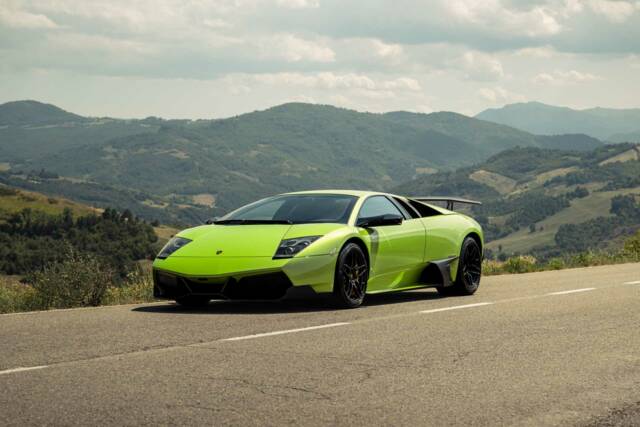 Afbeelding 1/25 van Lamborghini Murciélago LP670-4 SV (2009)