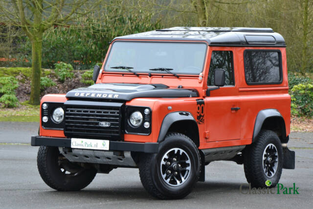 Image 1/50 of Land Rover Defender 90 Autobiography (2015)