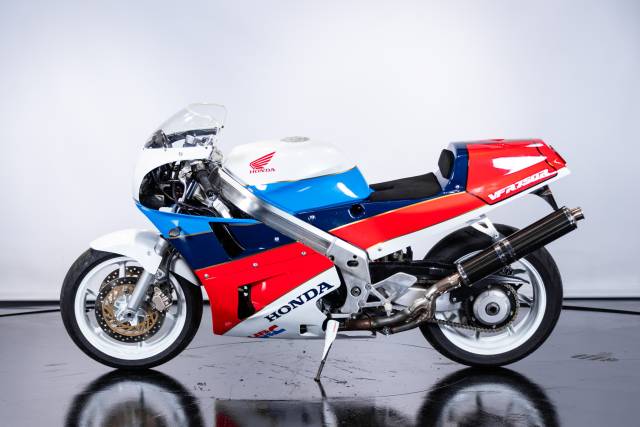 Bild 1/48 von Honda DUMMY (1997)