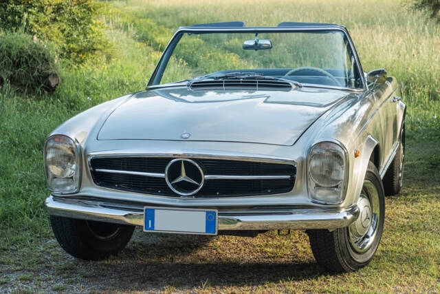 Image 1/29 of Mercedes-Benz 230 SL (1965)