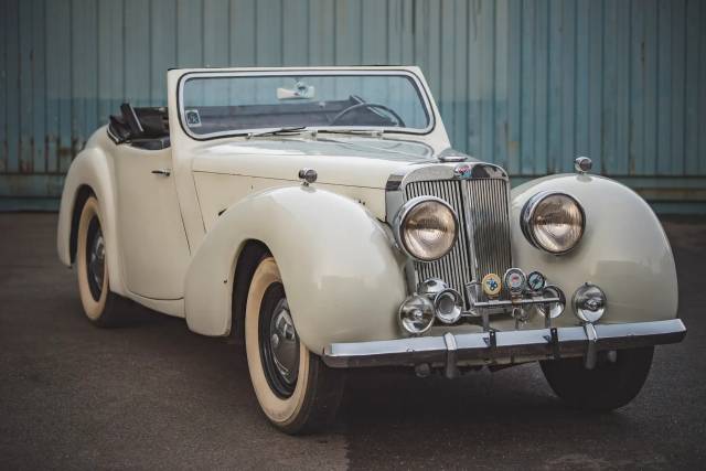 Immagine 1/8 di Triumph 2000 Roadster (1949)