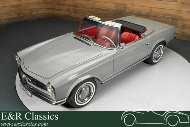 Image 1/19 de Mercedes-Benz 250 SL (1967)