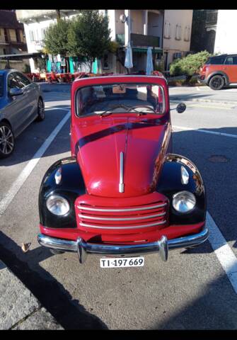 Imagen 1/25 de FIAT 500 C Topolino (1950)