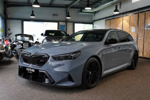Bild 1/10 von BMW M5 Touring (2025)