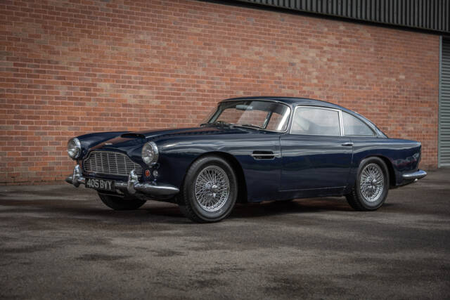 Immagine 1/72 di Aston Martin DB 4 (1962)