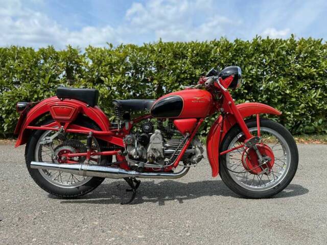 Imagen 1/33 de Moto Guzzi DUMMY (1952)