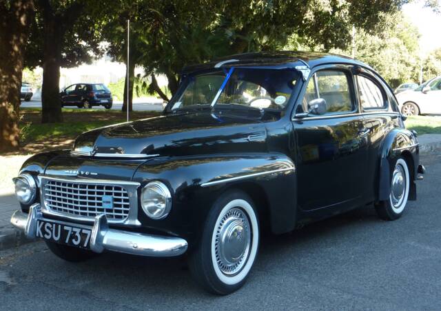 Image 1/50 of Volvo PV 444 (1956)