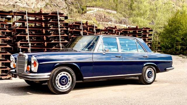 Bild 1/17 von Mercedes-Benz 300 SEL 6.3 (1971)