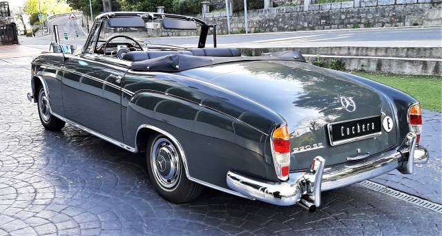Image 1/11 of Mercedes-Benz 220 SE Cabriolet (1960)