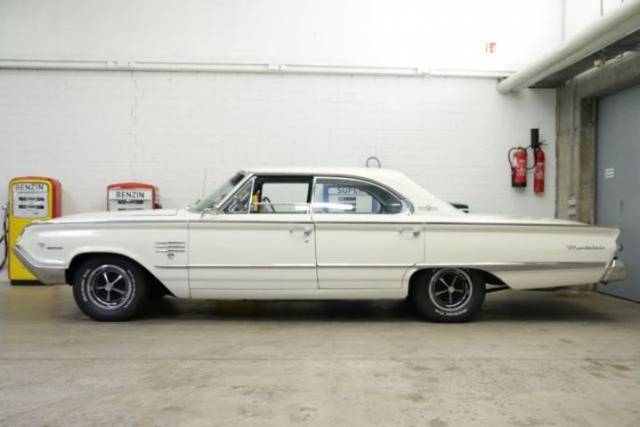 Image 1/14 of Mercury Montclair (1964)
