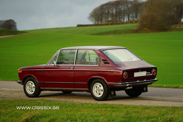 Bild 1/30 von BMW Touring 2000 tii (1972)