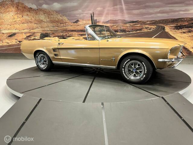 Bild 1/46 von Ford Mustang 390 (1967)