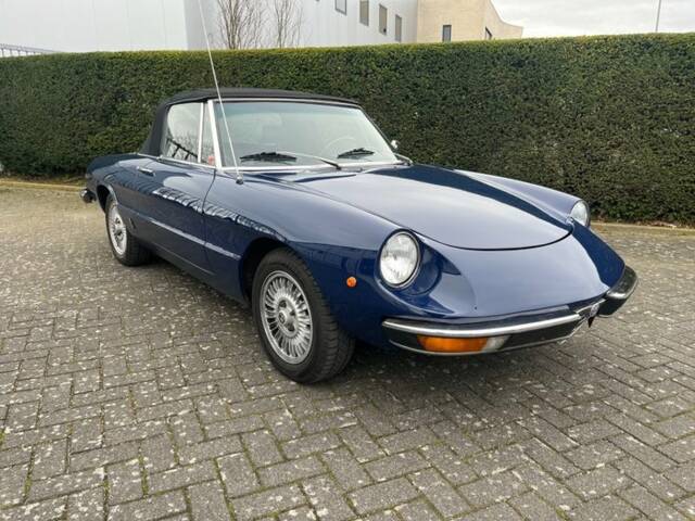 Bild 1/7 von Alfa Romeo 1750 Spider (1970)