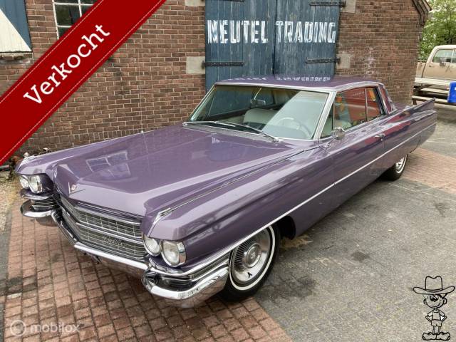 Afbeelding 1/38 van Cadillac 62 Coupe DeVille (1963)