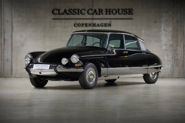 Image 1/97 de Citroën DS 20 Chapron (1972)