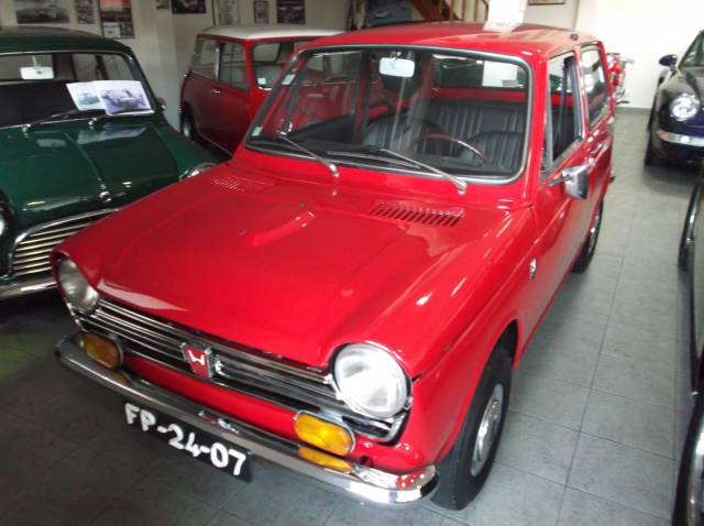Image 1/8 de Honda N 600 Touring (1973)