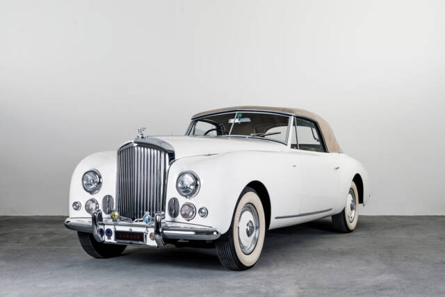 Image 1/12 of Bentley R-Type (1952)